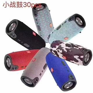 Rádio Bluetooth JBL pequeno